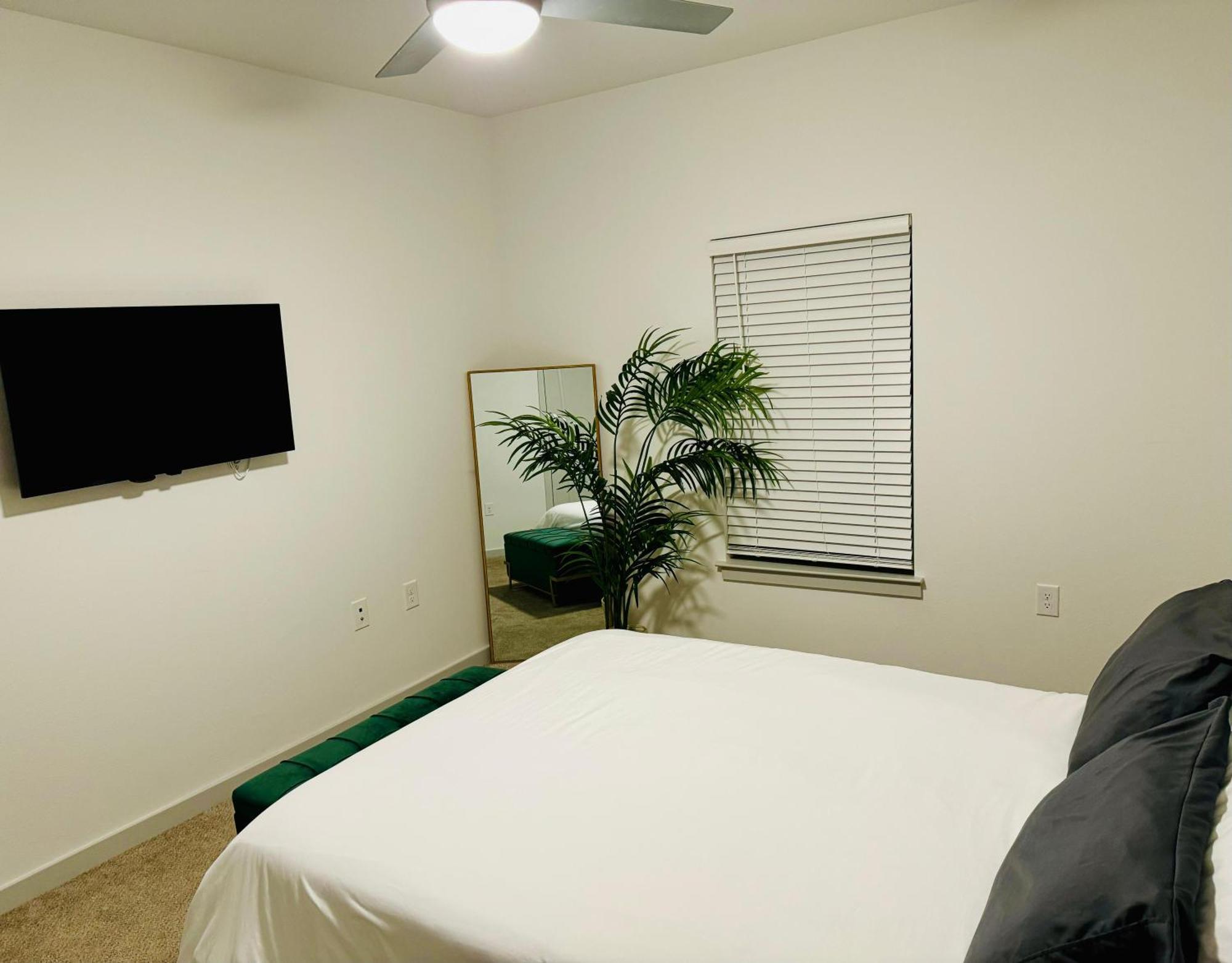 Complete Lush Green Apartment 10 Min To Parks Pets Allowed, Resort-Style Amenities 奥兰多 外观 照片